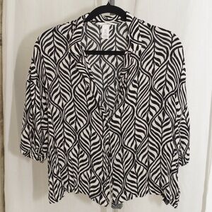 H&M Black and White Leaf-Print Button-Down Shirt